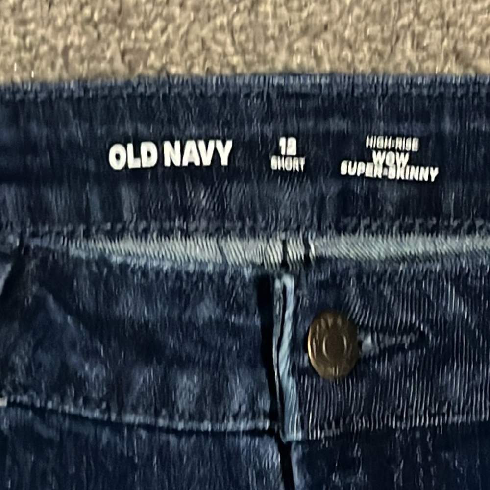 High-Rise Women’s Jeans - 12 SHORT - Picture 2 of 9